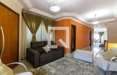 Imagem 2: Casa para Aluguel - Centro, 3 Quartos, 331 m2