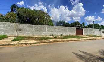 Imagem: ALUGO CHÁCARA PRÓXIMO AO CENTRO DE APARECIDA