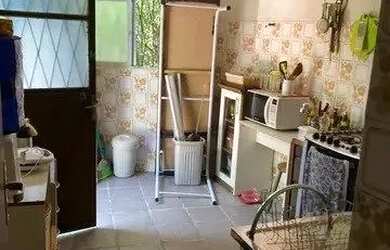 Imagem 5: Casa de madeira com 2 dormitórios no bairro Santa Cecília