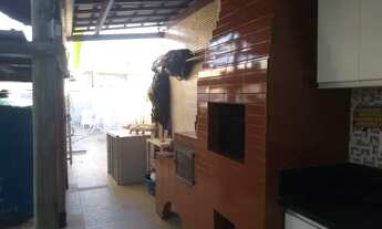 Imagem 7: Casa de condomínio para aluguel possui 200 metros quadrados com 4 quartos