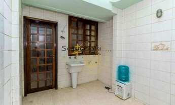 Imagem 6: Sobrado Padrão para Aluguel em Tarumã Curitiba-PR