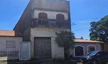 Imagem: CASA SOBRADO - 5 DORMITÓRIOS - 198 m²