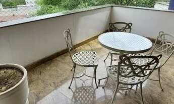 Imagem 3: Apartamento para aluguel possui 209 metros quadrados com 3 quartos