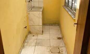 Imagem 5: Kitnet em Guaratiba ( não paga água e luz