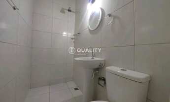 Imagem 6: Casa Plana com 2 Quartos em Rua sem saída estilo condominio