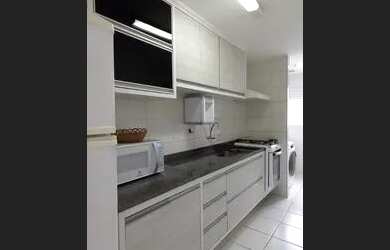 Imagem 6: Apartamento para aluguel e venda possui 37 metros quadrados com 1 quarto