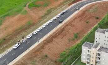 Imagem: Terreno com 4.000 m² em Jacareí-SP - Atenção