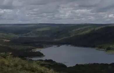 Imagem: Imóvel para venda tem 30000 metros quadrados