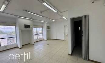 Imagem 3: Sala comercial com 74m2 no bairro centro - Joinville, SC