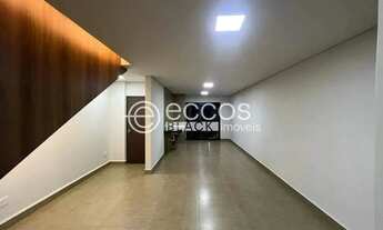 Imagem: Casa à venda, 3 quartos, 1 suíte, 2 vagas