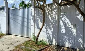 Imagem: Village ecológico situado em rua de acesso