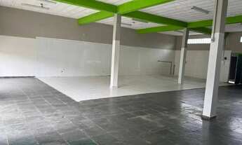 Imagem 3: Ponto comercial/Loja/Box para aluguel tem 240 metros quadrados