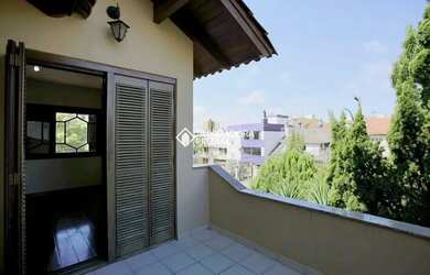 Imagem 10: Casa sobrado de 04 quartos - 03 suítes e 02 vagas - Bairro Jardim Itú Sabará - Porto Alegr