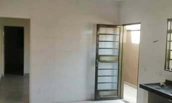 Imagem: CASA. 03 DORMITÓRIOS, 02 BANHEIROS. JD