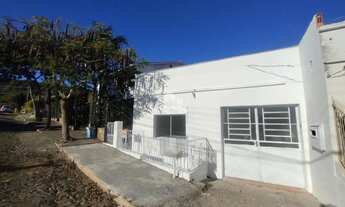 Imagem: Casa com 03 dormitórios à venda no Bairro