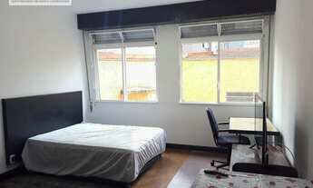 Imagem: Studio amplo, mobiliado, com eletrodomésticos