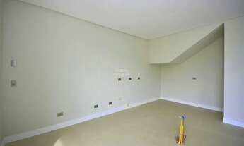 Imagem 6: Imóvel para venda possui 193 metros quadrados com 3 quartos em Vista Alegre - Curitiba - P