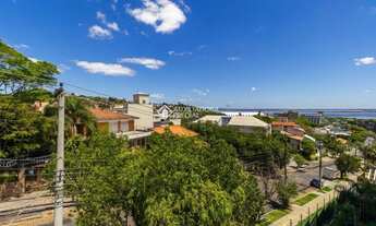 Imagem: Casa Comercial à Venda no Menino Deus