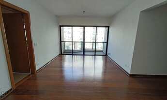 Imagem 2: Apartamento espaçoso com 3 quartos (1 suíte), 2 varandas e ótima localização!