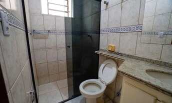 Imagem 7: Casa de 226 m² com 03 quartos para alugar por R$ 3.500,00/mês no Jardim Europa em Goiânia