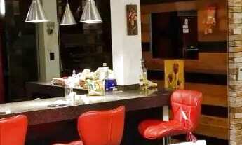 Imagem 6: Casa com Suíte Master e Piscina no Bairro Neópolis