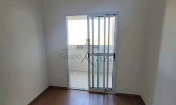 Imagem: Oportunidade - Apartamento - Condomínio