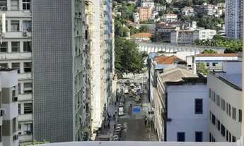 Imagem 2: Imóvel para aluguel possui 50 metros quadrados com 2 quartos em Centro - Rio de Janeiro
