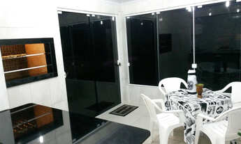 Imagem 1: Excelente casa e apartamentos em Torres com ar condicionado