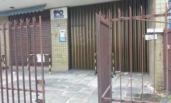 Imagem 2: Excelente casa na Av Recife, servindo para Loja/Depósito/Armazém, com 227 m2 útil, dois p