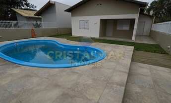 Imagem 2: Casa com PISCINA À 280 METROS DA PRAIA!!!