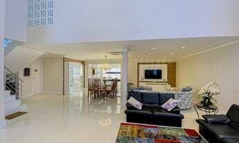 Imagem 3: Casa com 5 dormitórios à venda em Vila Velha