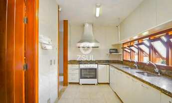 Imagem 6: Casa no condomínio a venda, 525 m2 com 4 amplos quartos