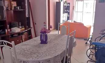 Imagem 2: Casa no Médice, Luzia, com ponto comercial