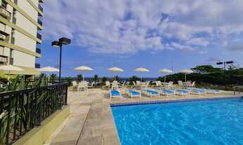 Imagem 2: Apartamento para venda, 54 m², com sala, 1 quarto, varanda com vista para o mar e 1 vaga