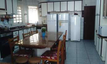 Imagem 6: Casa Frente Mar em Cabeçudas com piscina para aluguel de temporada