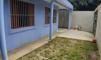 Imagem 2: Casa térrea com 3 quartos em CARAPICUIBA
