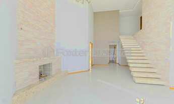 Imagem 2: Vendo Excelente casa 3 quartos suíte 2 garagens com 235m² privativos no Bairro Teresópolis