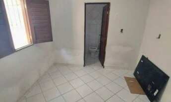 Imagem 2: Casa para venda possui 180 metros quadrados com 2 quartos em Curió-Utinga - Belém - Pará