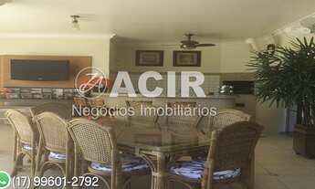 Imagem 3: Casa em frente a área de lazer do condomínio!