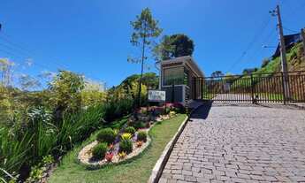 Imagem 2: Lote em Condomínio Fechado para Venda em Teresópolis, Prata