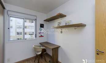 Imagem 5: Apartamento para venda tem 52 metros quadrados com 2 quartos em Jardim Carvalho - Porto Al