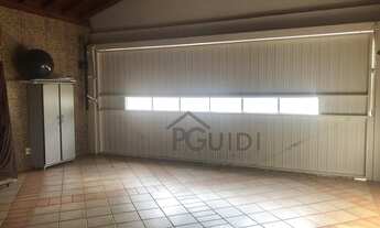 Imagem 3: Casa de condomínio térrea para venda tem 620 metros quadrados com 3 quartos