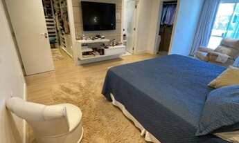 Imagem 2: Casa de condomínio para venda possui 490 metros quadrados com 5 quartos