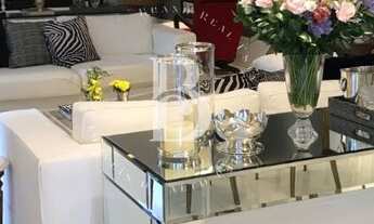 Imagem 5: Apartamento primoroso, com acabamentos refinados, localizado em Moema