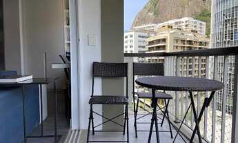 Imagem 3: Portaria 24h. Apartamento com 2 vagas de garagem, 2 quartos (1 suíte) à venda, 111 m², Lag