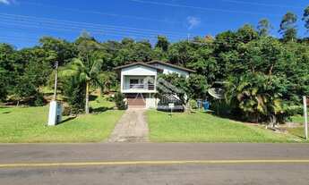 Imagem 3: Casa com amplo terreno e 4 quartos em Picada Café, na Serra Gaúcha