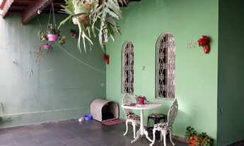 Imagem 2: Casa térrea no Jardim Sul com 2 dormitórios, 2 vagas cobertas de garagem