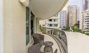 Imagem 7: LUXUOSO APARTAMENTO NEOCLASSICO NO CABRAL - 04 DORMITÓRIOS - 04 SUÍTES - 04 VAGAS - 454M²