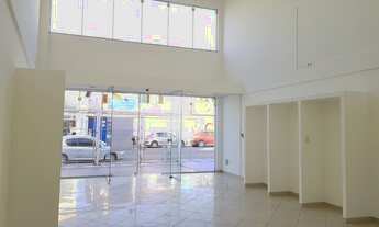 Imagem 3: Amplo Salão Galpão / depósito com 2 vagas na garagem