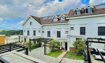 Imagem: Casa à venda em Condomínio, próximo a